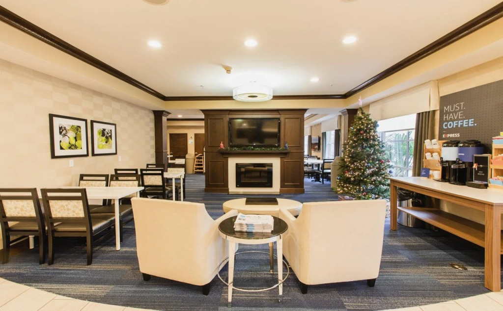 Holiday Inn Express Bothell by IHG
