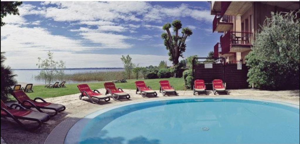 Smeraldo apartments