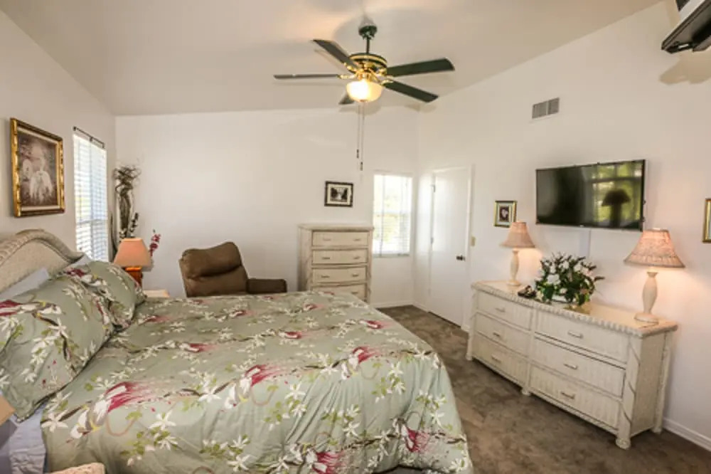 5211 Avenida Pescadora