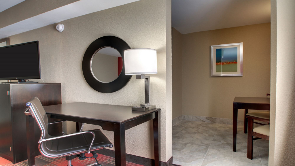 Holiday Inn Express & Suites Jackson Downtown - Coliseum by IHG