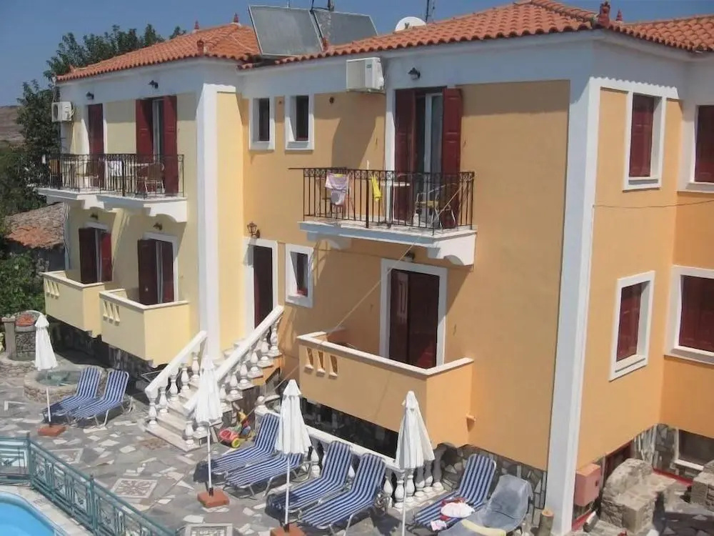 Stella Apartments