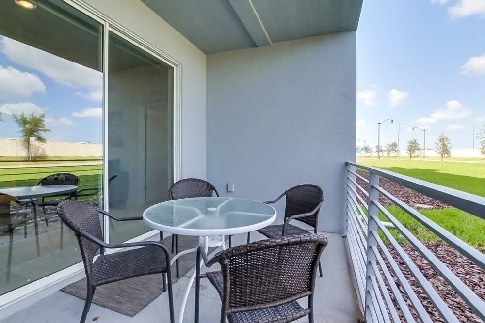 4714ct Amazing Story Lake Brand New Condo 2 Bedroom Townhouse by Redawning