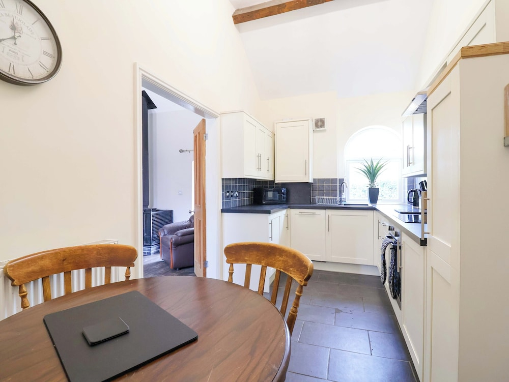Clwyd Cottage