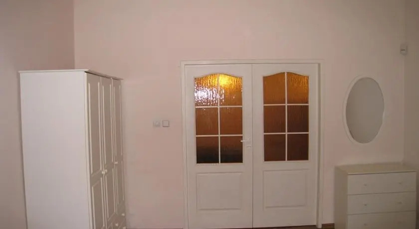 Day By Day Apartment