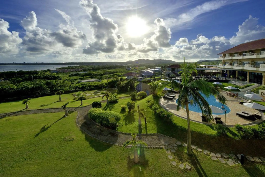 THE NEST ISHIGAKI