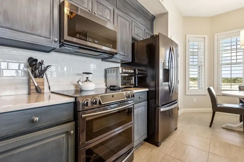 21 Ocean Place 3 Bedroom Condo