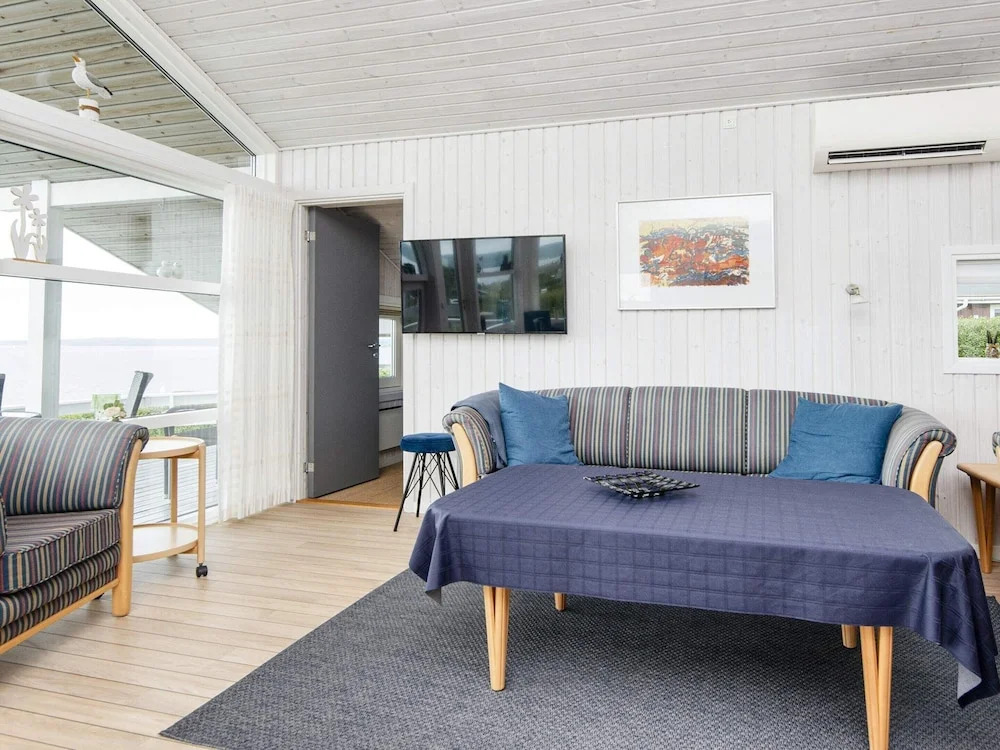 6 person holiday home in Børkop