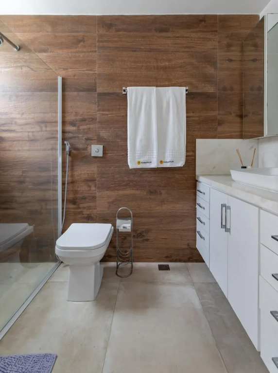 Comfort and Elegance in Ipanema Bt1206