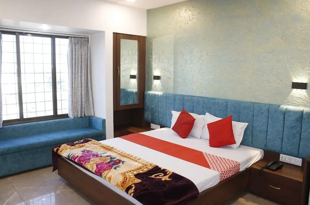 Hotel Satyam Palace