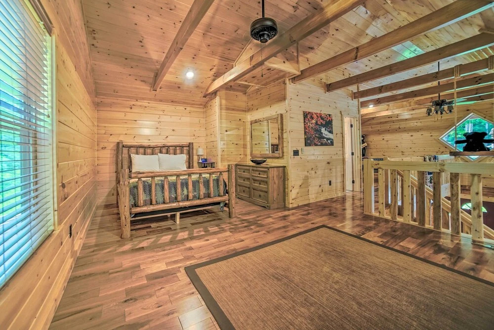 Hot Tub, Pool Access & Fire Pit: Gatlinburg Cabin