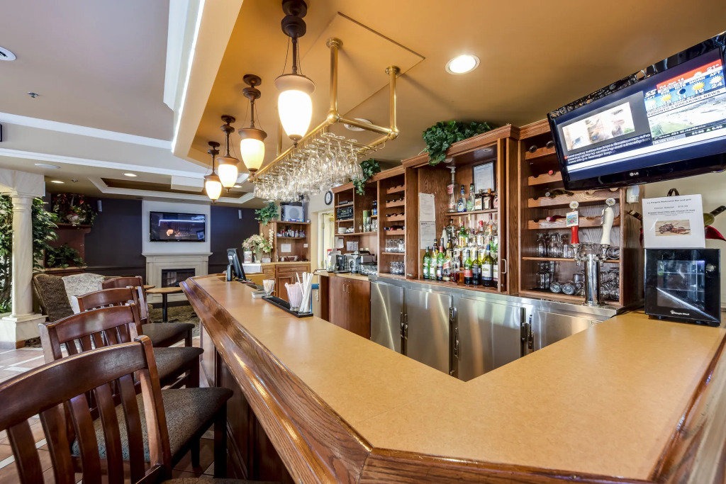 Monte Carlo Inn Brampton