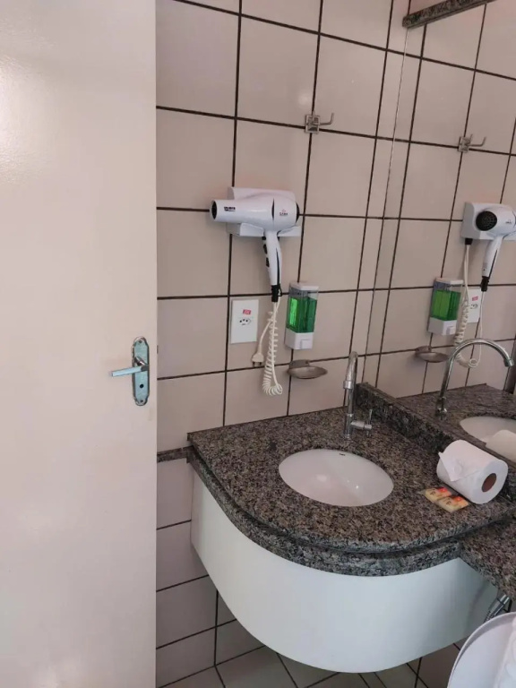 265 diRoma Fiori lazer, água quente e diversão