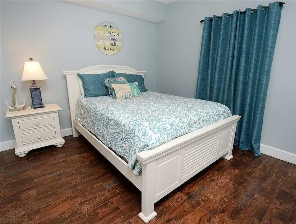 Majestic 1803 West Tower I - Three Bedroom Condo
