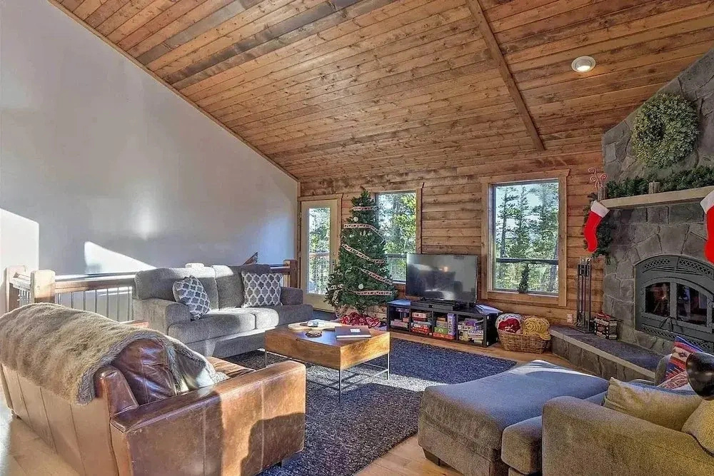 Luxury Mountain Getaway in Fairplay w/ Deck