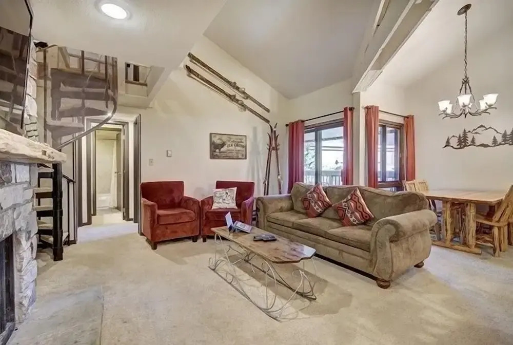 Updated 2Br Plus Loft Condo on Shuttle Route! Sleeps 8 & Kids Ski Free by RedAwning