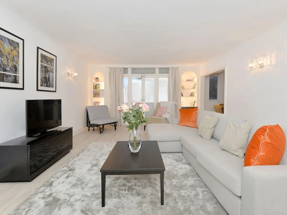 City View Apartment