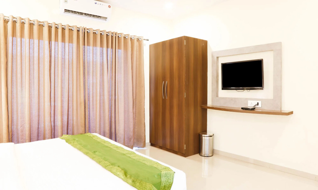 Treebo JP Cottage with Swimming Pool