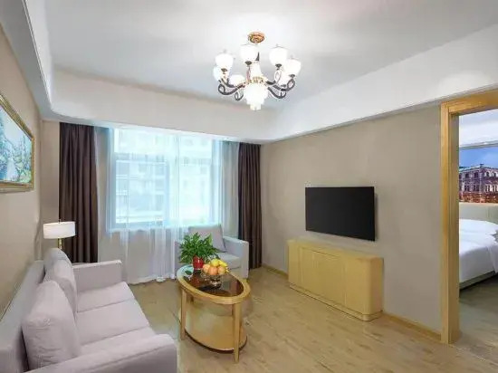 Vienna 3 Best Hotels(Hefei Railway South Station Garden Expo Branch)