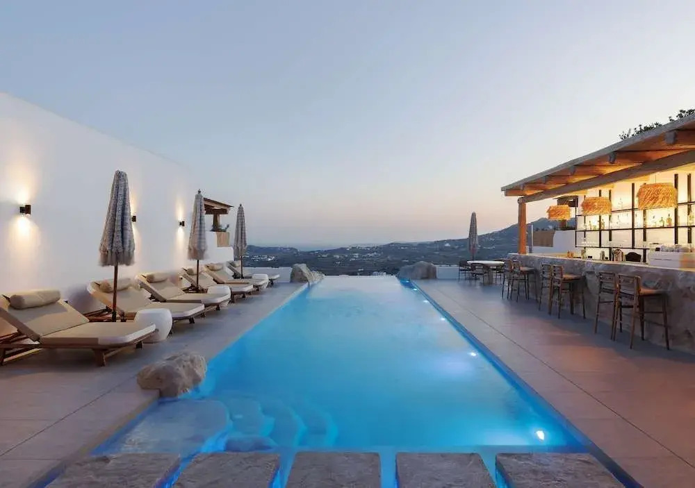 WhiteArt Suites