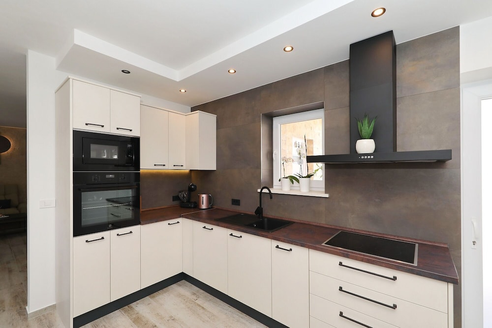House Bona