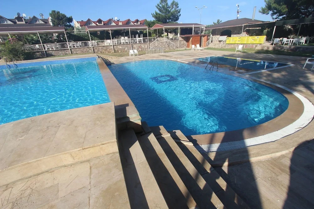 Yasmin Garden Aparts and Villas