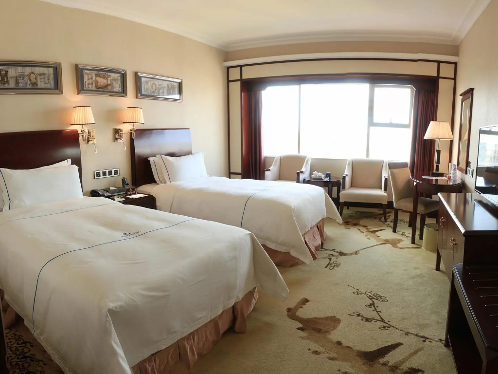 Junyi Hotel