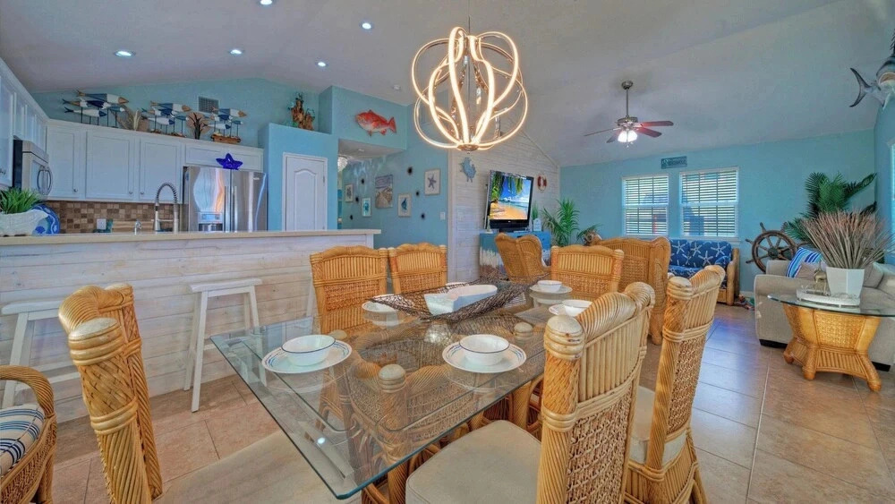Casa Sueño by Avantstay Spa + Firepit + Ship Channel Views + Walk to Nature Preserve