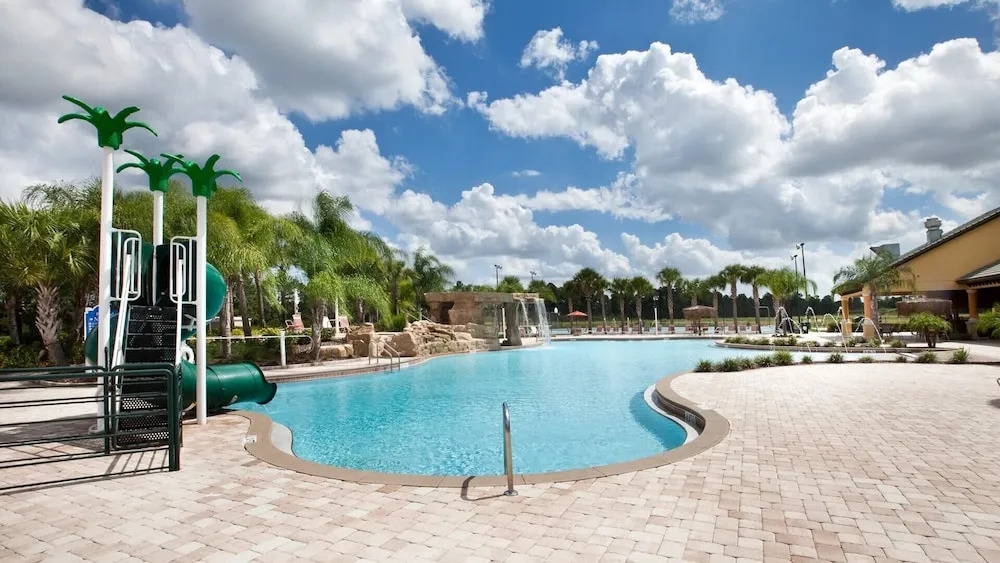 Luxury 4 Bedroom Townhome on Paradise Palms Resort, Orlando Townhome 3237
