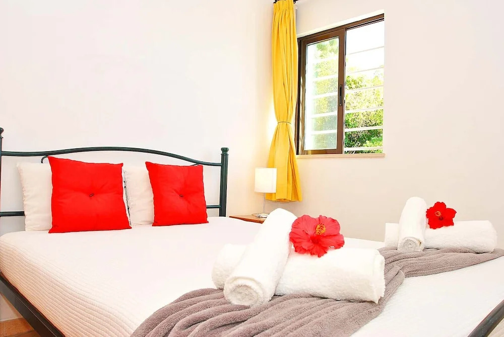 Villa Isis - com piscina aquecível e BBQ - Albufeira