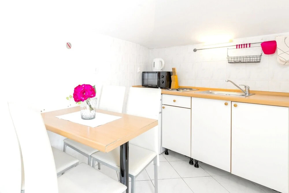 Apartment With one Bedroom in Baska Voda, With Wonderful City View, Te