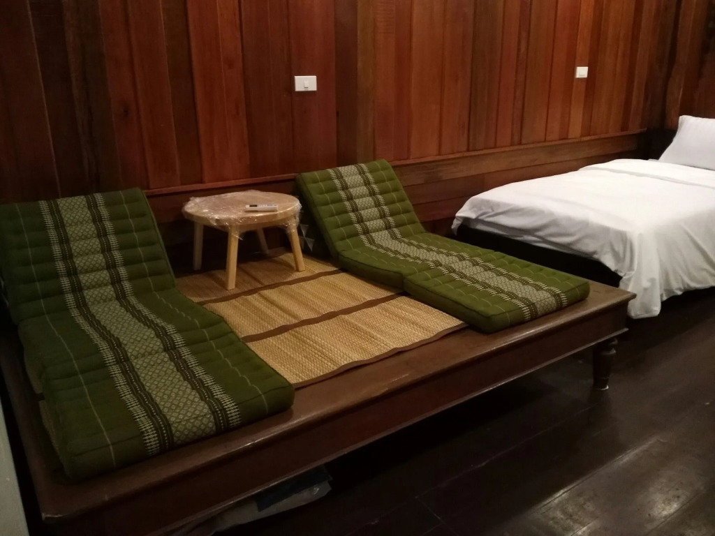 Home & Hashery Boutique House