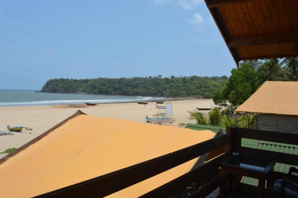 Anantra Sea View Resort