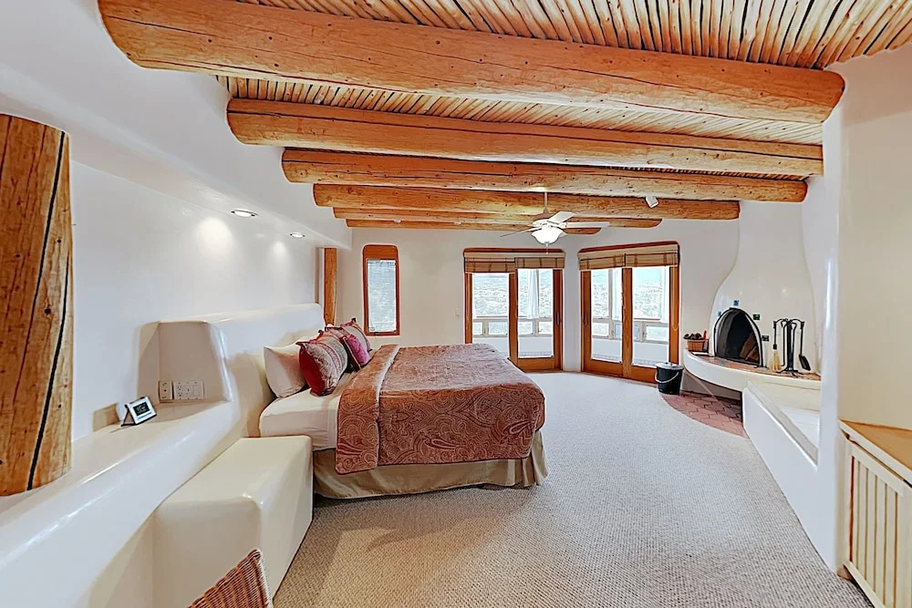 New Listing! Luces de la Ciudad: Home w/ Hot Tub home