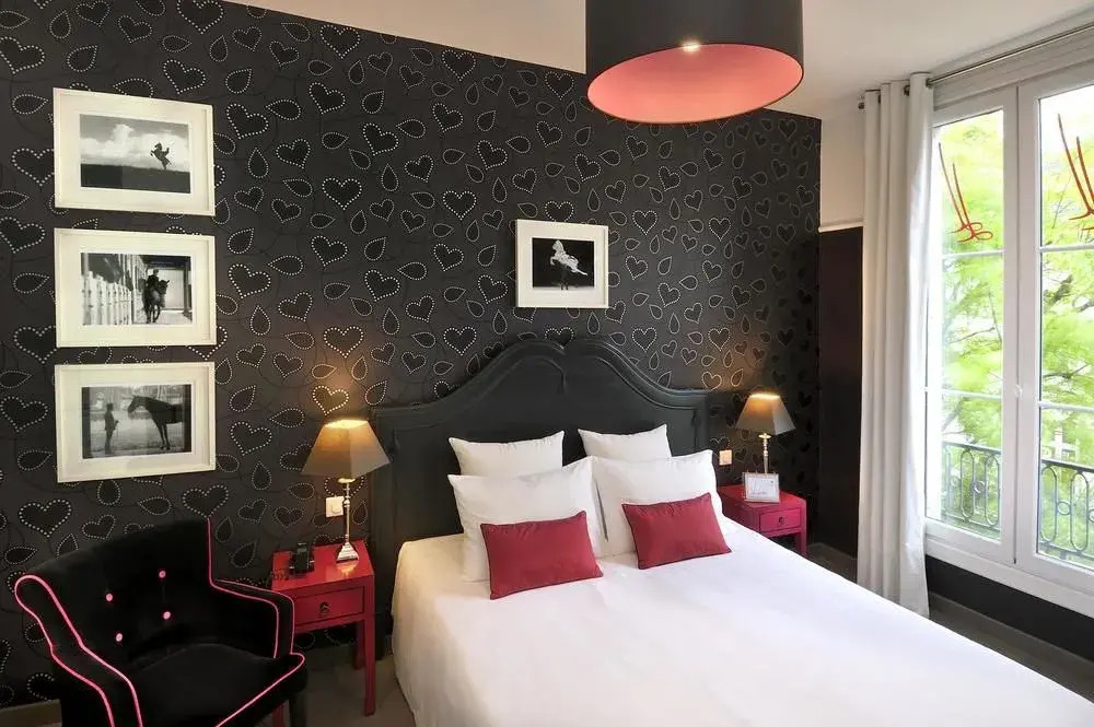Qualys-Hotel Le Londres - Hotel & Appartements