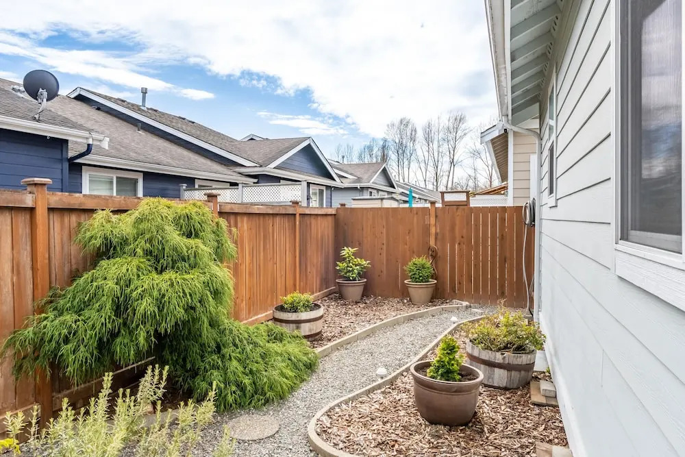 FIFA 2026 3BR + Daybed Midway Near Seattle & Vancouver