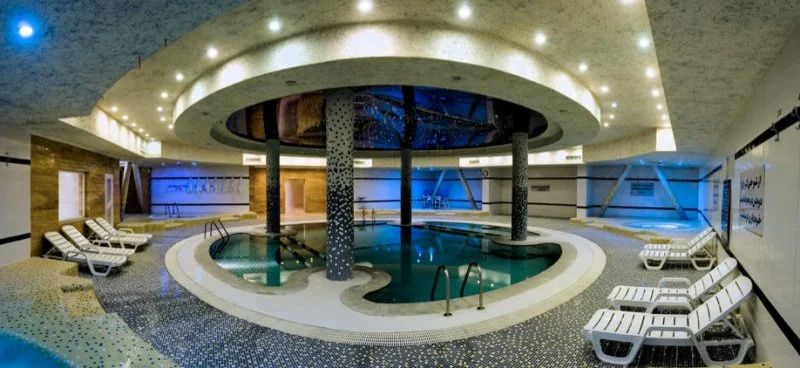 Chamran Grand Hotel