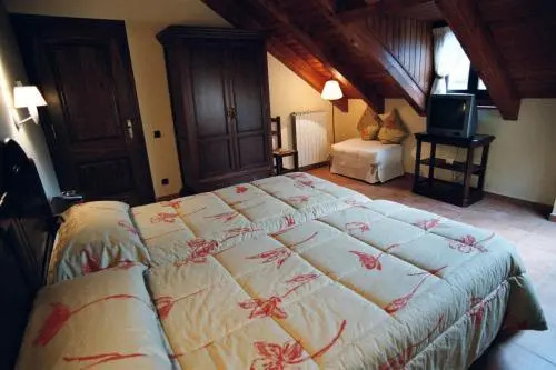 Apartamentos Les Picardes