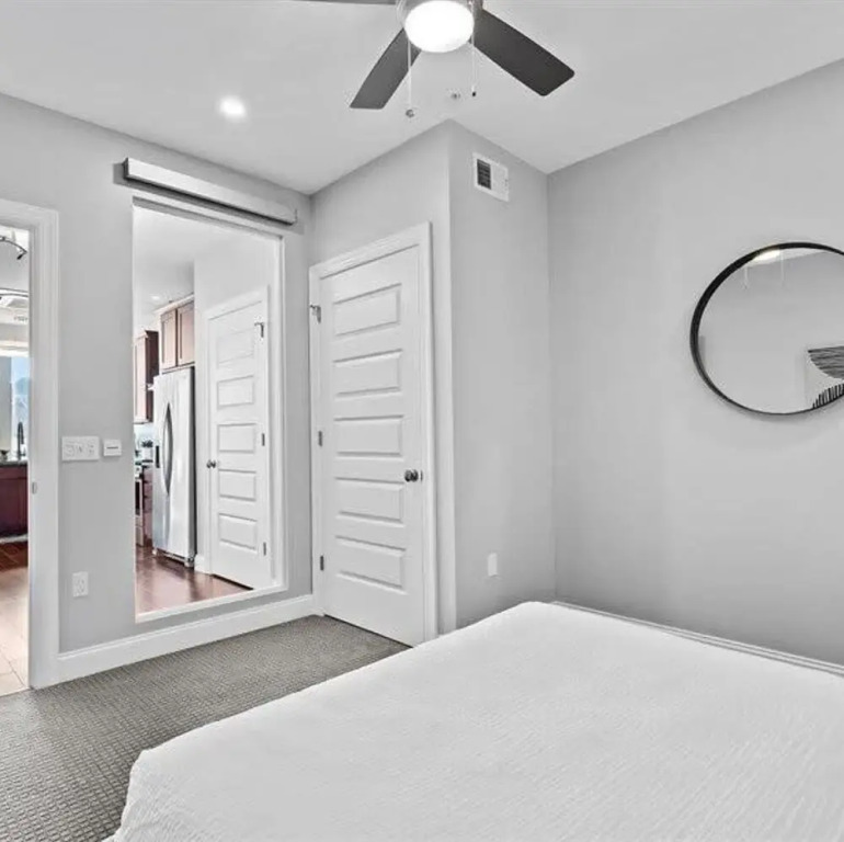 Cozysuites Modern 1BR PPG Paints Arena Pitts