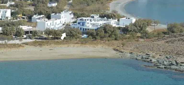 Nostos Beachfront Apartments & Studios