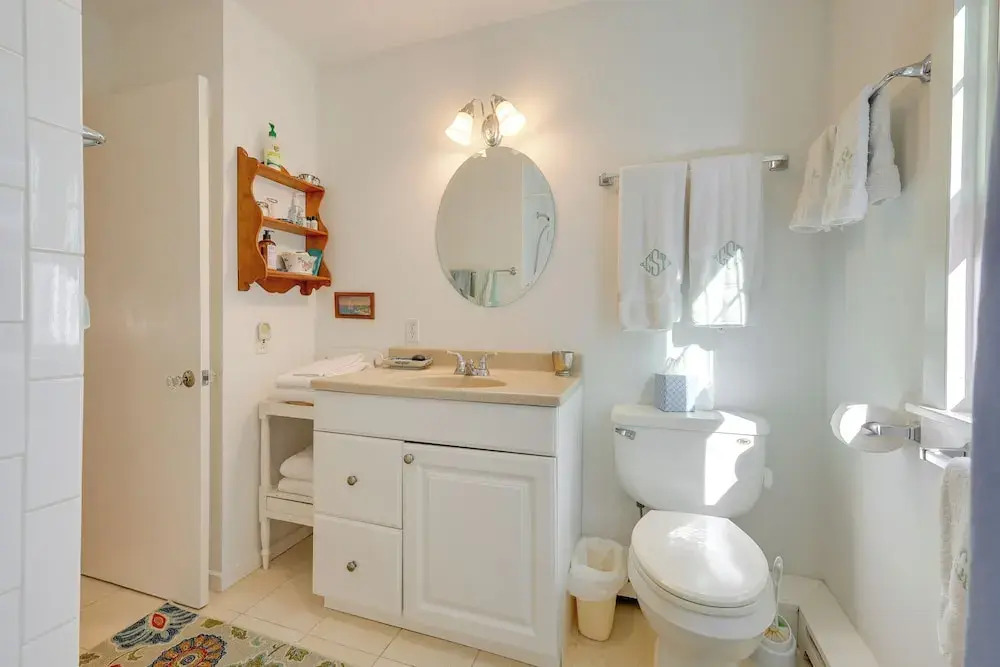 Walk to Beach & Main St Hyannis: Cape Cod Home!