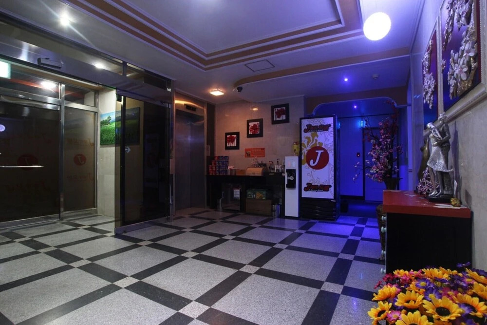 Hotel YAM Yeosu Hakdong