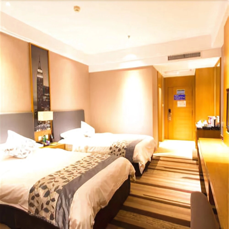 Huating Hotel