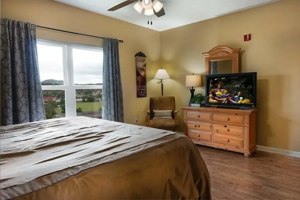 Whispering Pines 232