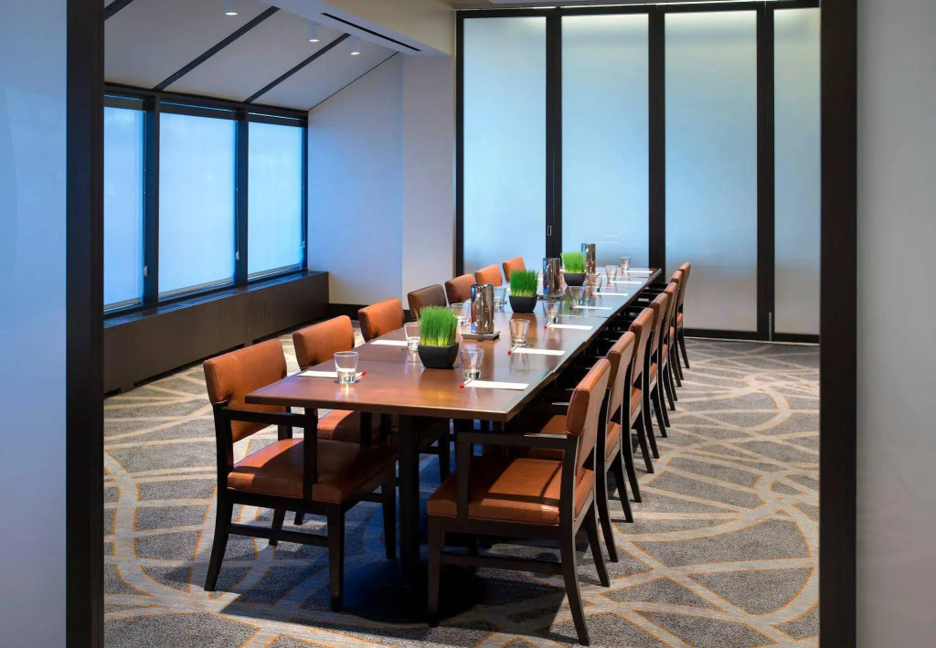 Newark Liberty International Airport Marriott