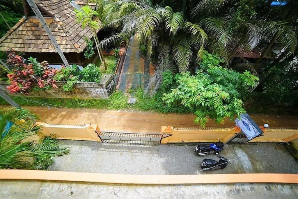 Holistic Inn