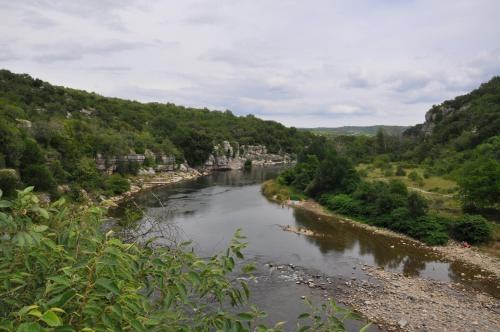 Les rives dAuzon