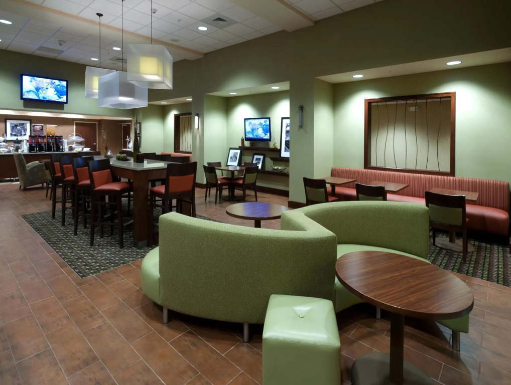 Hampton Inn & Suites Winston-Salem/University Area