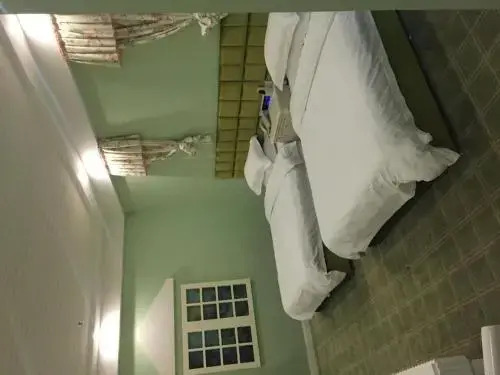 To915101 Still Love Theme Hotel