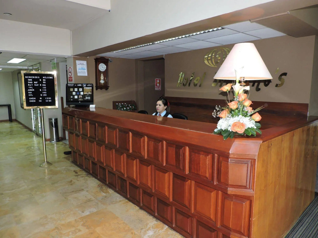Epiqus Hotel