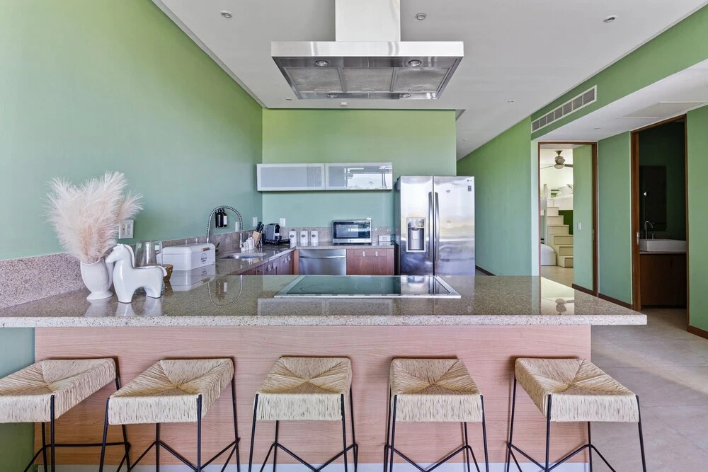 Tranquil Peninsula Golf 3BR Retreat